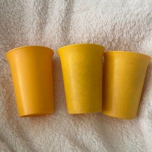 Vintage Tupperware #109 Classic Kids Bell Tumblers 7oz Cups yellow set of 3